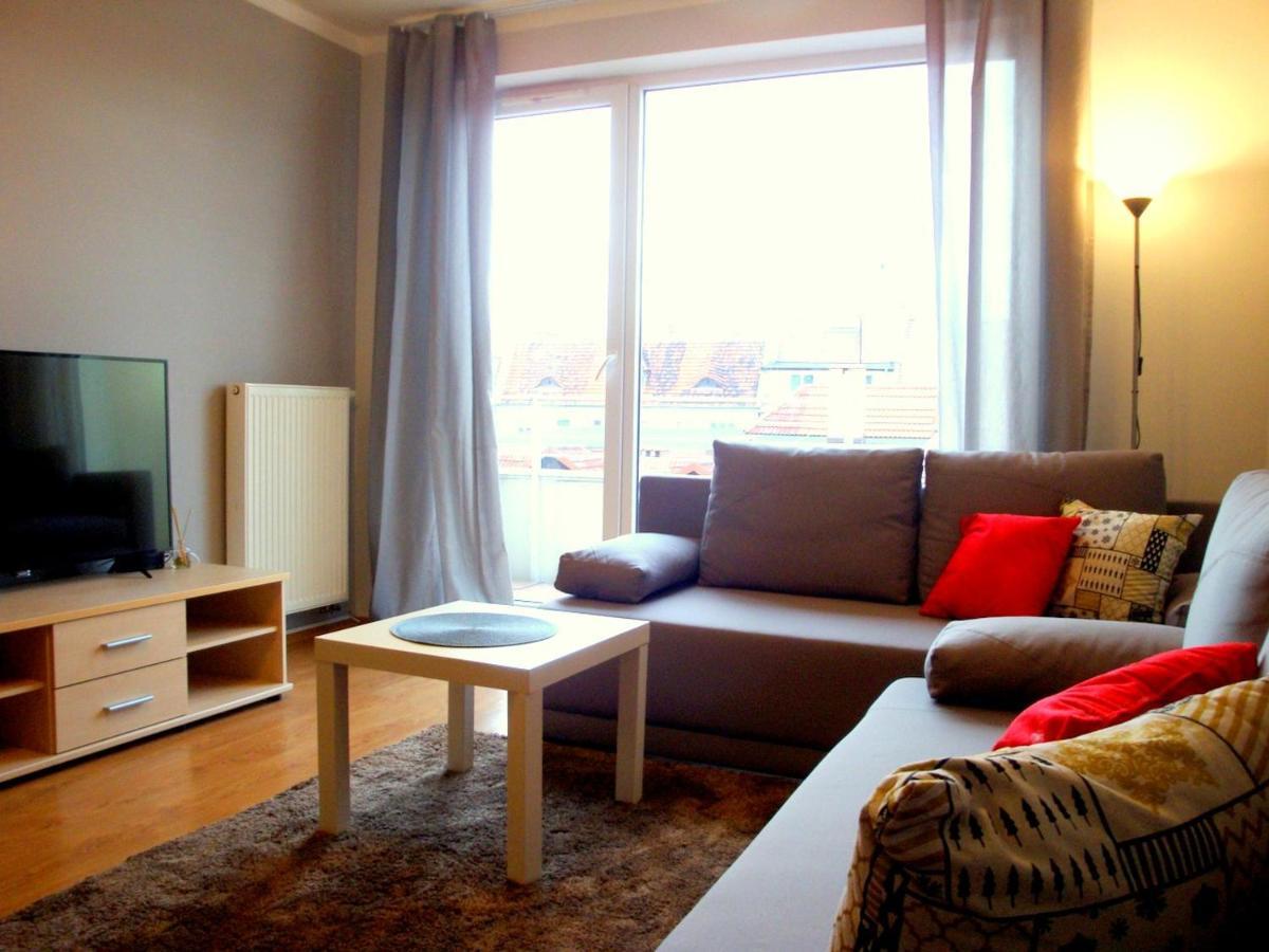 Livingroom_Wroc_Mosiezna Breslau Zimmer foto